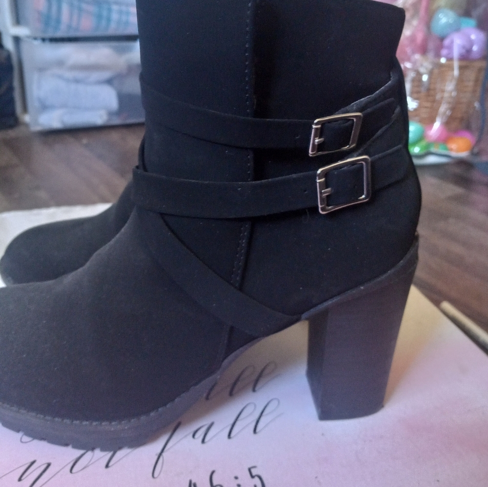 Andiamo ankle boots